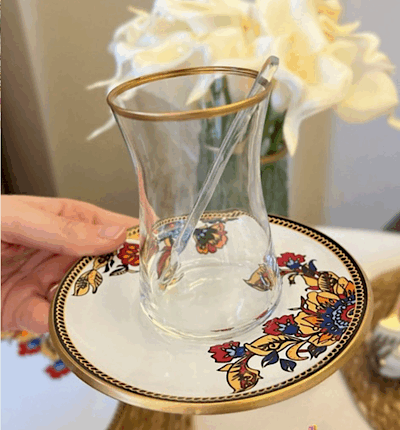 6 Kişilik Beyaz Çiçek Çay Takımı- KAŞIK DAHİL DEĞİLDİR