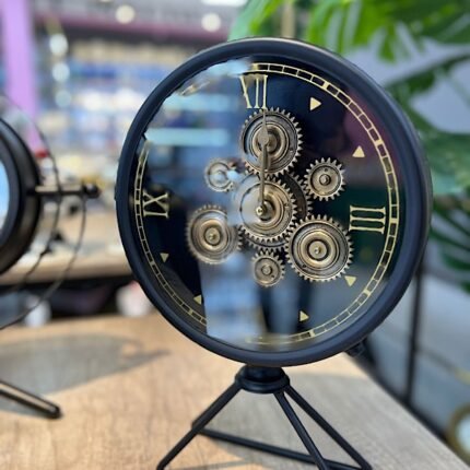 Dekoratif Çarklı Masa Saati