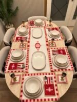 26 PARÇA ** KIRMIZI ŞERİTLİ  **PORSELEN  YEMEK TAKIMI.. - Görsel 3