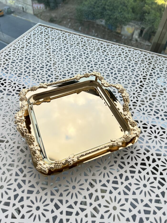 1 Adet Çift Tutmalı Üzümlü Gold Renk Tepsi - Görsel 6