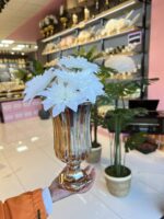 AYAKLI BAL ÇİZGİLİ CAM VAZO + 1 Demet Çiçek