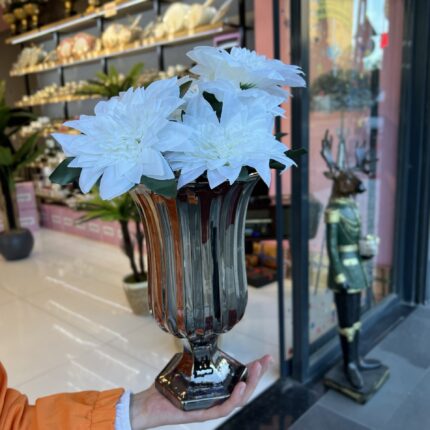 AYAKLI FÜME ÇİZGİLİ CAM VAZO + 1 Demet Çiçek