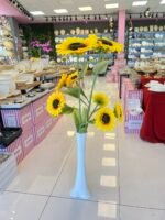 9 Dal Ay Çiçeği ve Beyaz Vazo - Görsel 4