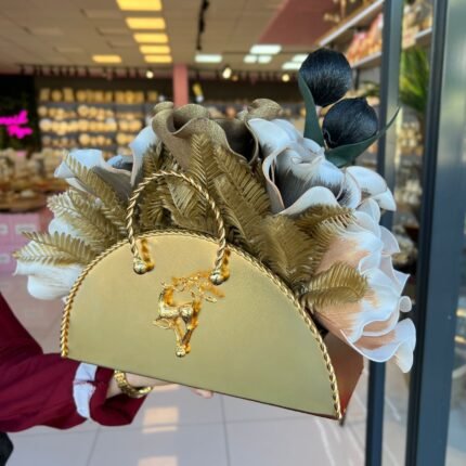 Gold model çanta çiçek