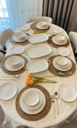 30 PARÇA İNCİ SERİSİ
PORSELEN YEMEK TAKIMI
(Supla Dahildir)..