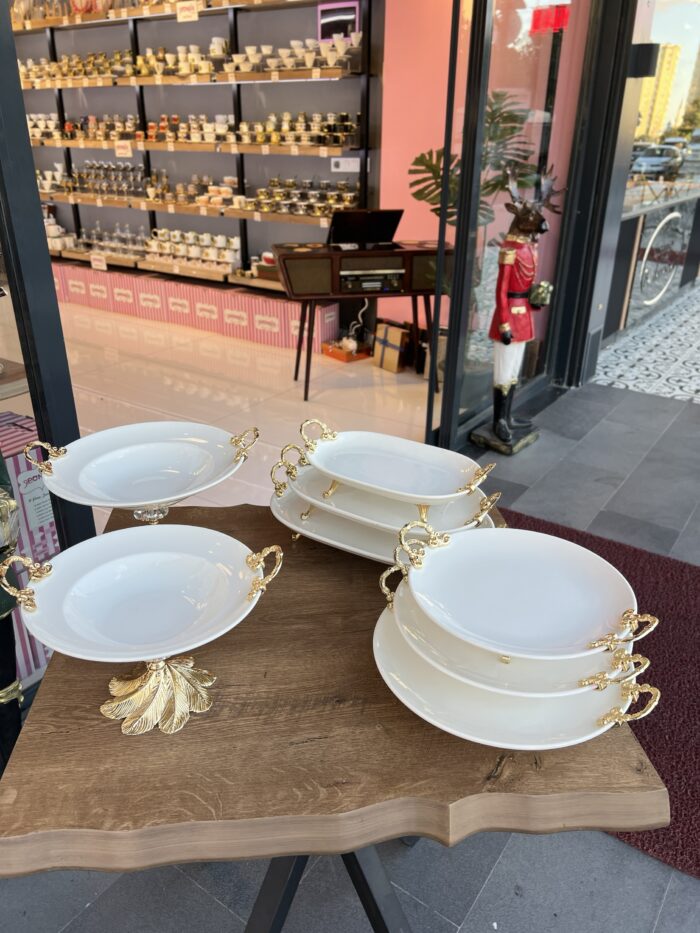 8 PARÇA PORSELEN TAM SET SUNUM SETİ
3+3+2 Seri  ** GOLD - Görsel 4