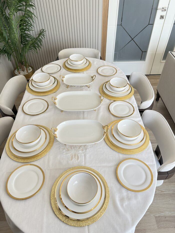 24 PARÇA CREZİ SERİSİ
PORSELEN YEMEK TAKIMI - Görsel 3