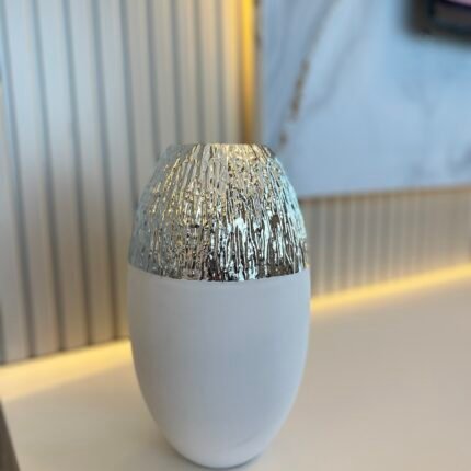 Gümüş Beyaz Vazo* 28x 15 cm