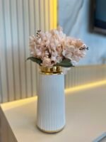 Gümüş Detaylı Uzun Vazo *+ 1 Demet Arajman