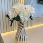 Gold Döner Çizgili Vazo + 1 Demet Arajman