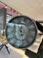 Metal Kasa Döner Çarklı Duvar Saati *AKN534